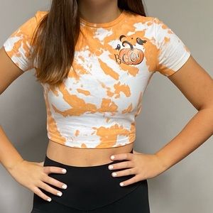 Glow in the dark tie dye pumpkin crop top